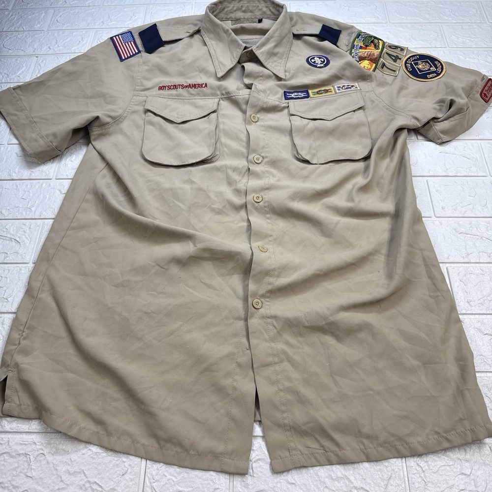 Boy Scouts of America Mens Medium Shirt Tan Short Sleeve Vented Patches BSA